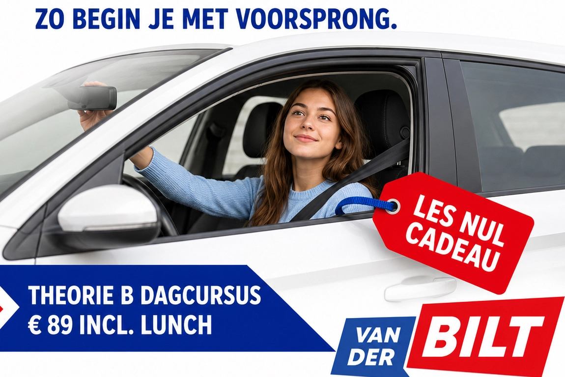 Leerling leert een lesvoertuig kennen tijdens Les Nul in Rotterdam